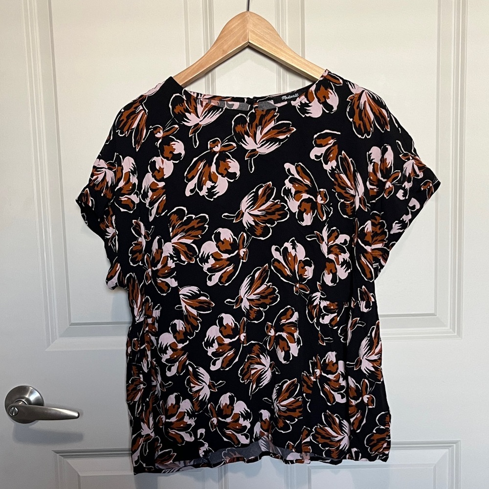 Madewell Black Floral Short Sleeve Blouse with Brown & Pink Accents PLUS SIZE